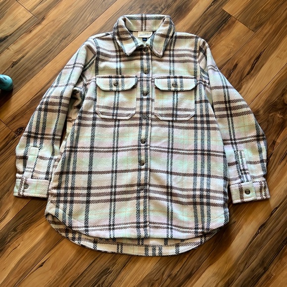 Women’s Shacket Size Small - Picture 1 of 3